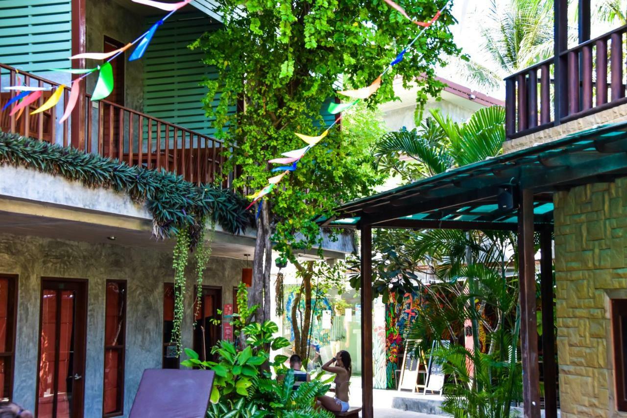 Araya Boutique Hotel Thong Sala Buitenkant foto